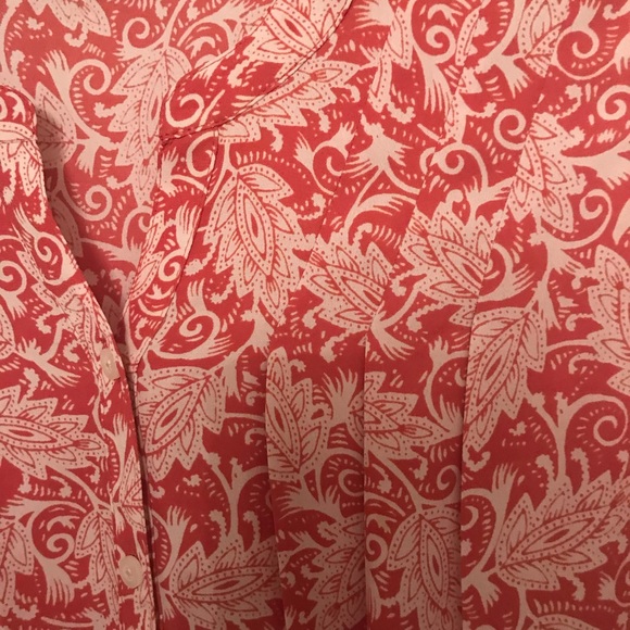 ANN TAYLOR LOFT Sleeveless Paisley Top - Picture 2 of 5